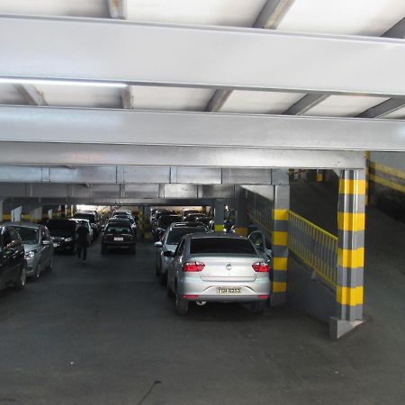 Hotel Moraes a 10 minutos da 25 de Março,Brás,Bom Retiro,a 2 minutos do Mirante Sampa Sky e pista de Skate Anhangabaú São Paulo Extérieur photo