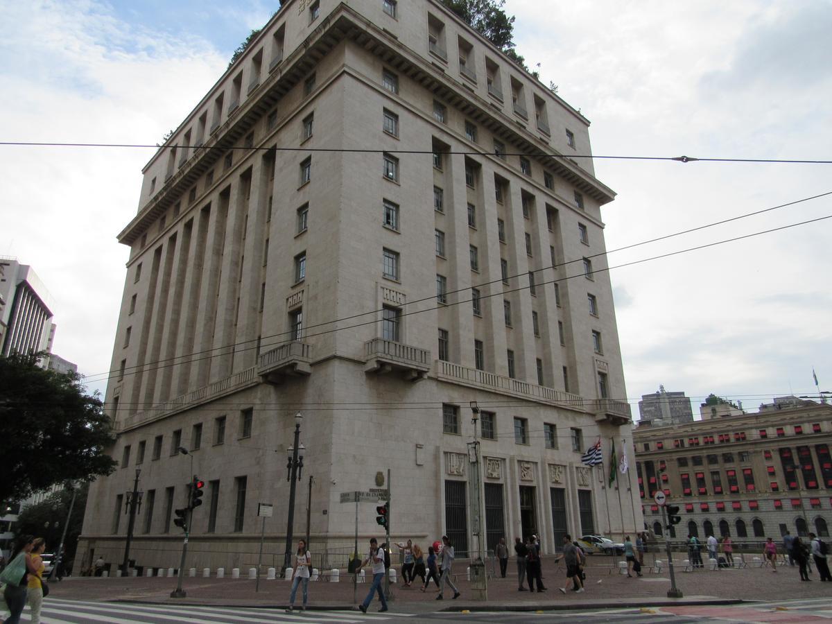 Hotel Moraes a 10 minutos da 25 de Março,Brás,Bom Retiro,a 2 minutos do Mirante Sampa Sky e pista de Skate Anhangabaú São Paulo Extérieur photo