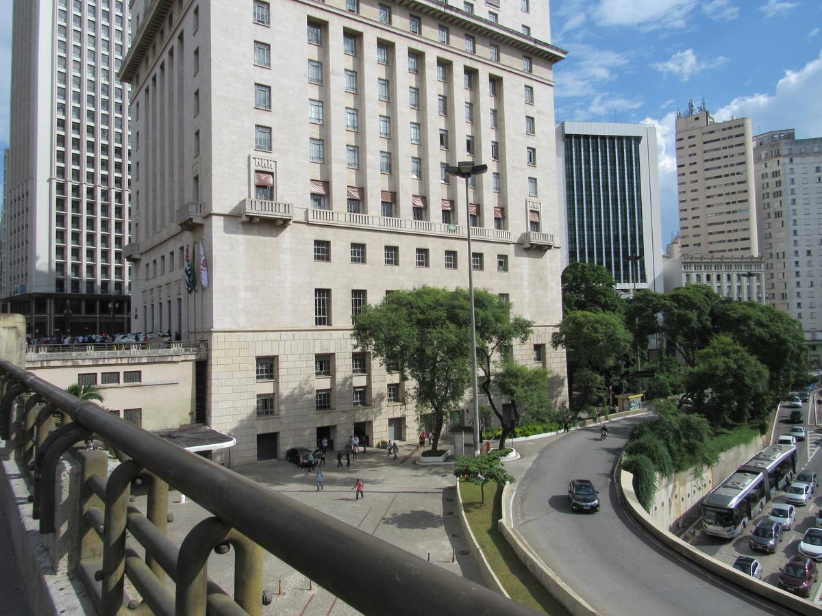 Hotel Moraes a 10 minutos da 25 de Março,Brás,Bom Retiro,a 2 minutos do Mirante Sampa Sky e pista de Skate Anhangabaú São Paulo Extérieur photo