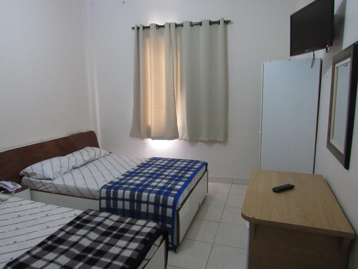 Hotel Moraes a 10 minutos da 25 de Março,Brás,Bom Retiro,a 2 minutos do Mirante Sampa Sky e pista de Skate Anhangabaú São Paulo Extérieur photo