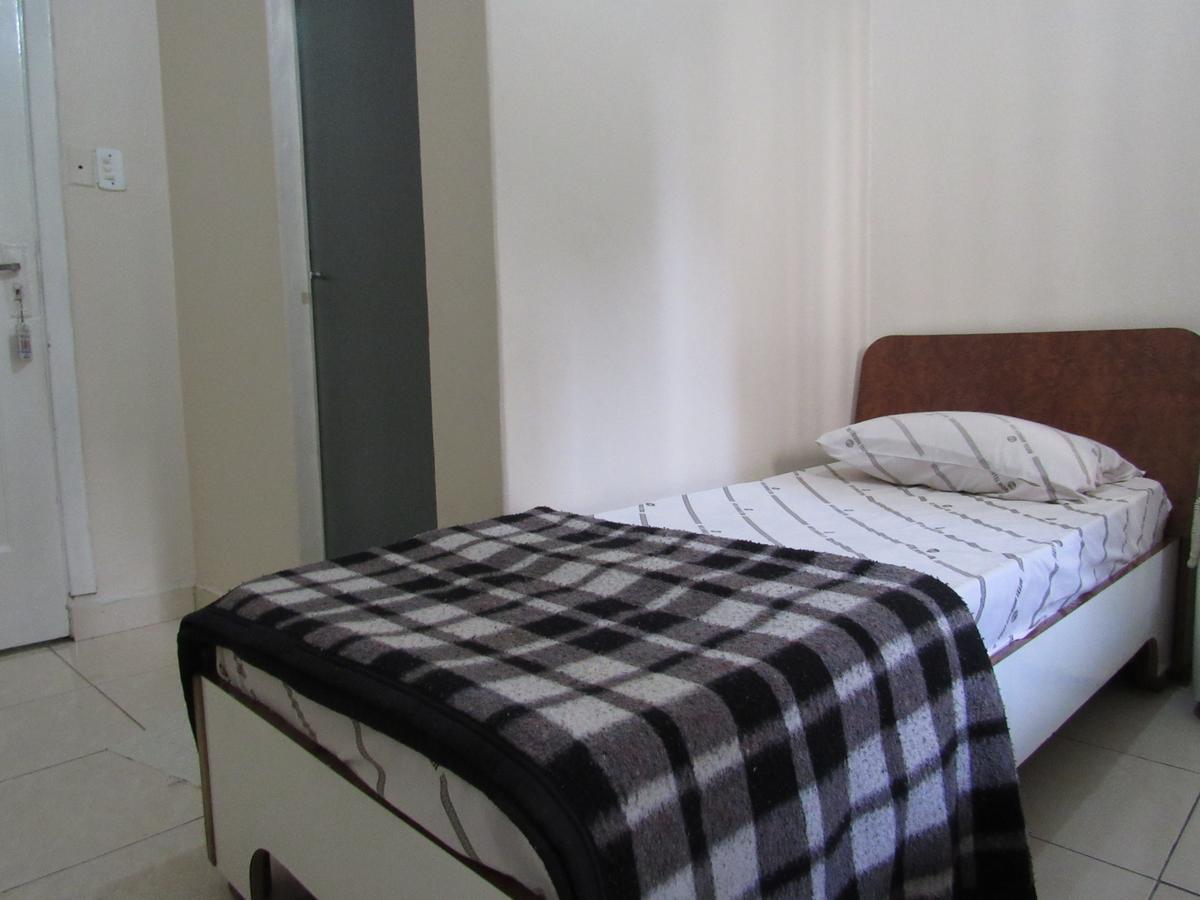 Hotel Moraes a 10 minutos da 25 de Março,Brás,Bom Retiro,a 2 minutos do Mirante Sampa Sky e pista de Skate Anhangabaú São Paulo Extérieur photo