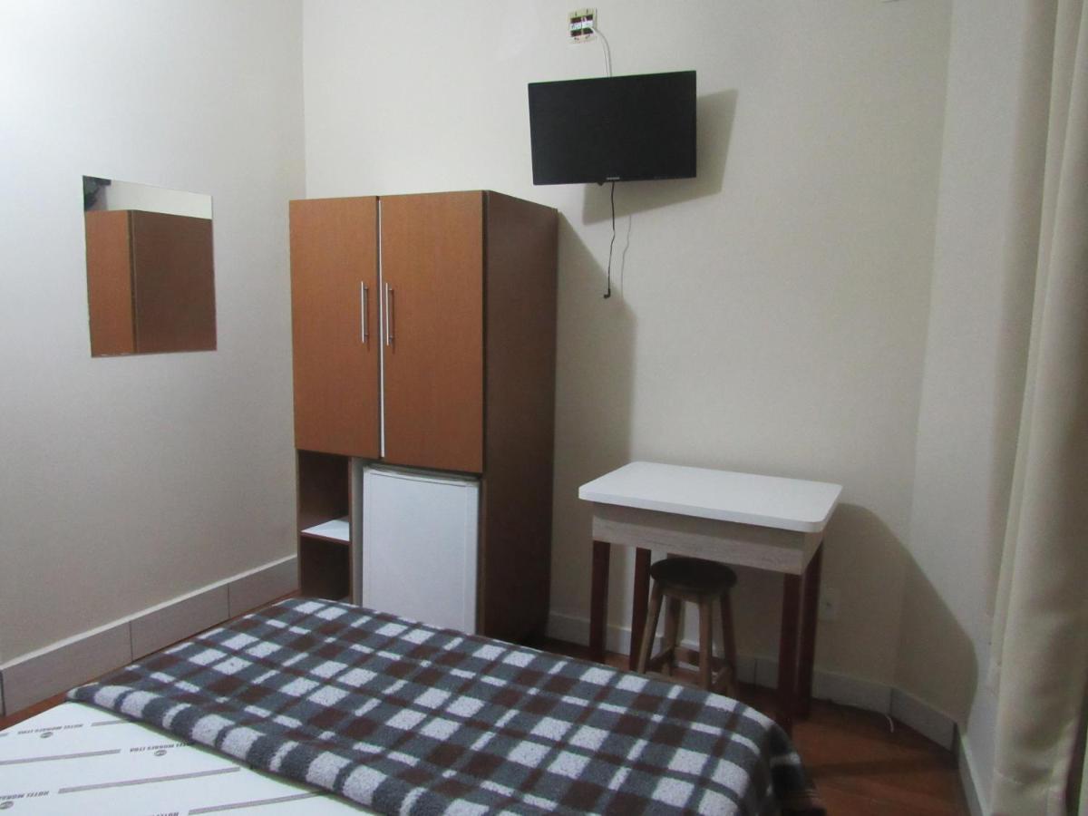 Hotel Moraes a 10 minutos da 25 de Março,Brás,Bom Retiro,a 2 minutos do Mirante Sampa Sky e pista de Skate Anhangabaú São Paulo Extérieur photo