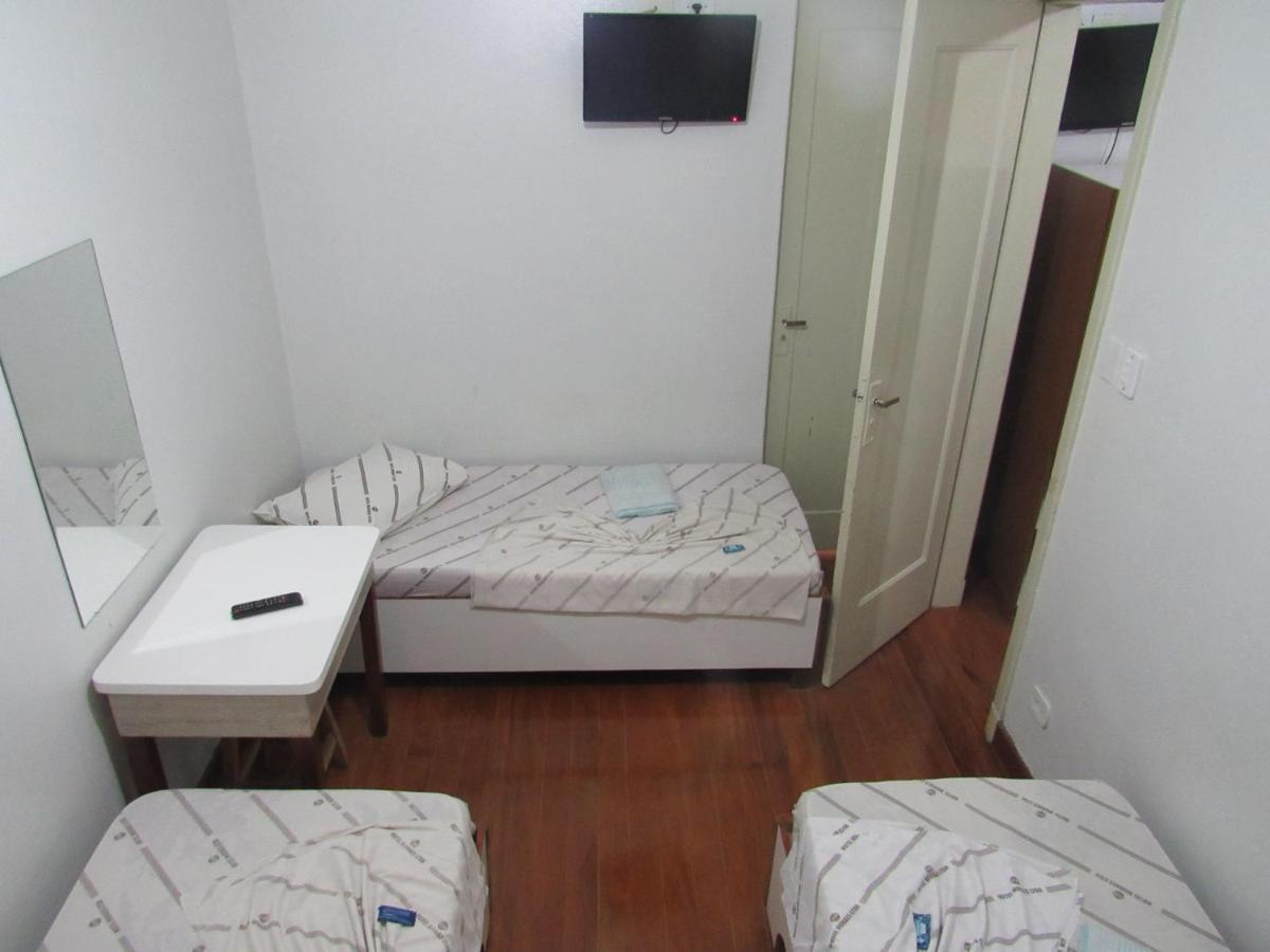 Hotel Moraes a 10 minutos da 25 de Março,Brás,Bom Retiro,a 2 minutos do Mirante Sampa Sky e pista de Skate Anhangabaú São Paulo Extérieur photo
